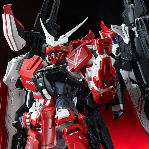 MG 1/100 Gundam Astray Turn Red Plastic Model