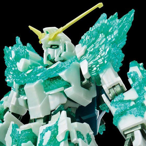 HG 1/144 Gundam Base Tokyo Limited Unicorn Gundam (Luminous Crystal Body) Plastic Model