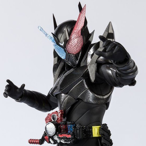 S.H.Figuarts Kamen Rider Build - Rabbittank Hazard Form Action Figure ( JUN 2019 )