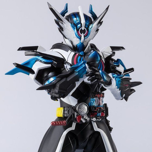 S.H.Figuarts Kamen Rider Cross-Zevol Action Figure