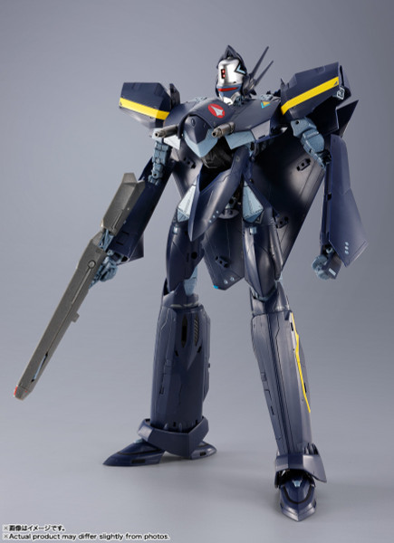 DX Chogokin VF-17S Nightmare Stealth Valkyrie (Gamlin Kizaki Custom) (Macross 7) Action Figure DX Chogokin VF-17S Nightmare Stealth Valkyrie (Gamlin Kizaki Custom) (Macross 7) Action Figure