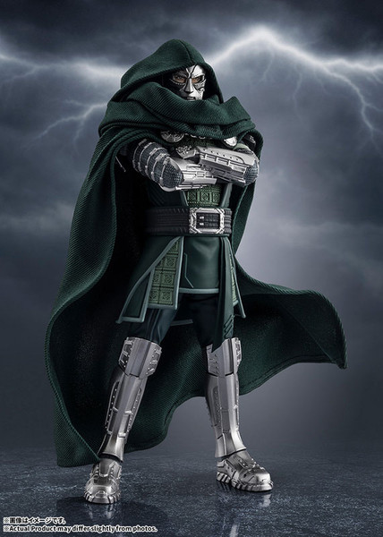 S.H.Figuarts Doctor Doom (Avengers: Doomsday) Action Figure