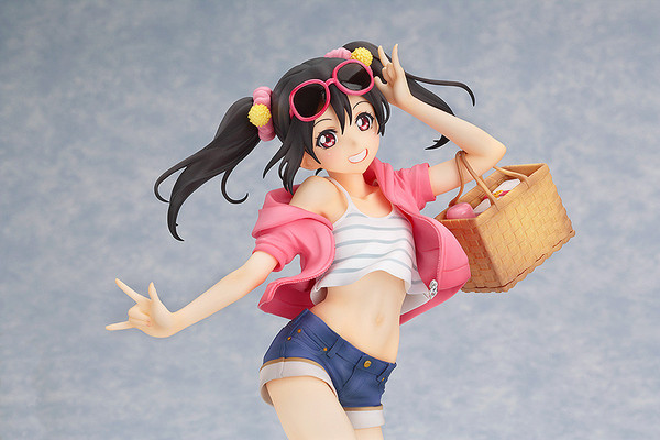 Nico Yazawa: Picnic Girl 1/8 PVC Figure LoveLive! by Good Smile Company