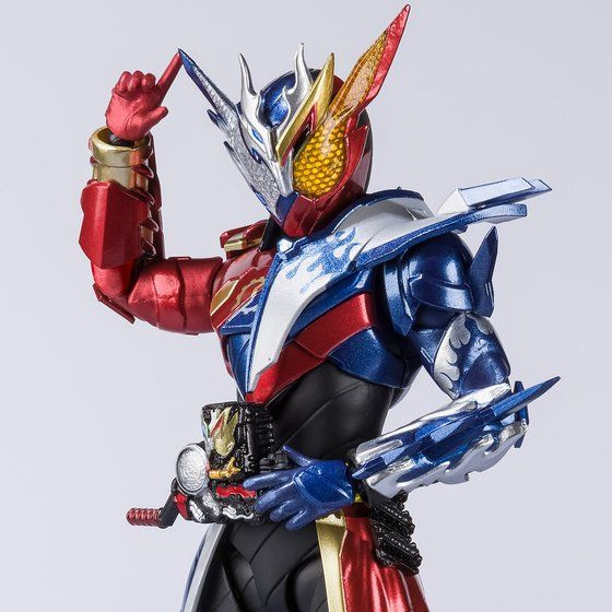 S.H.Figuarts Kamen Rider Build Cross-Zbuild Form - Kurama Toys