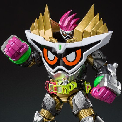 S.H.Figuarts Kamen Rider EX-AID Maximum Gamer Level99 Action Figure