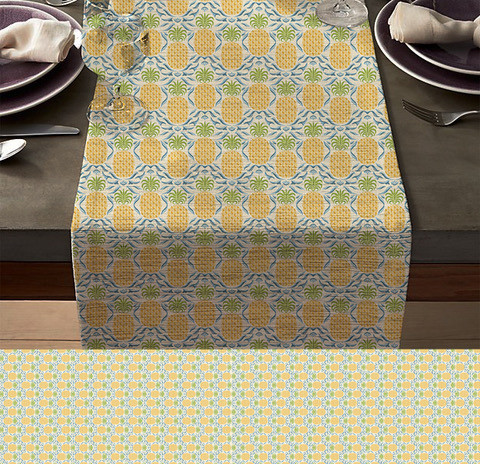 Newport Pineapple Table Runner