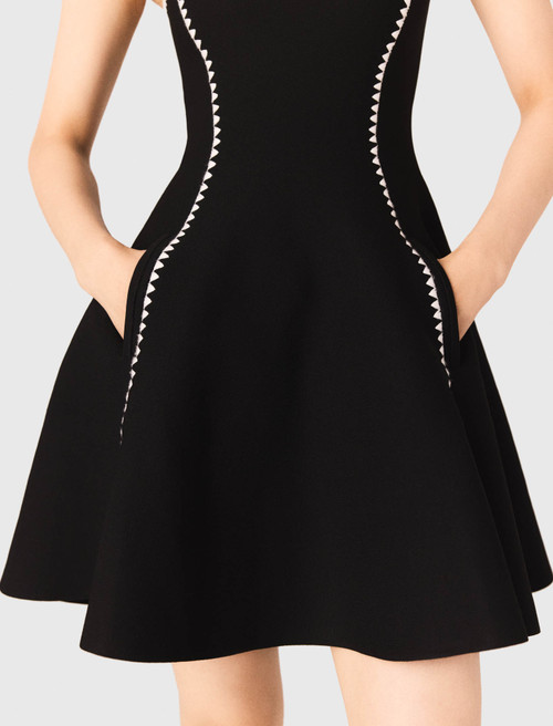 Short dress with topstitch details - Black