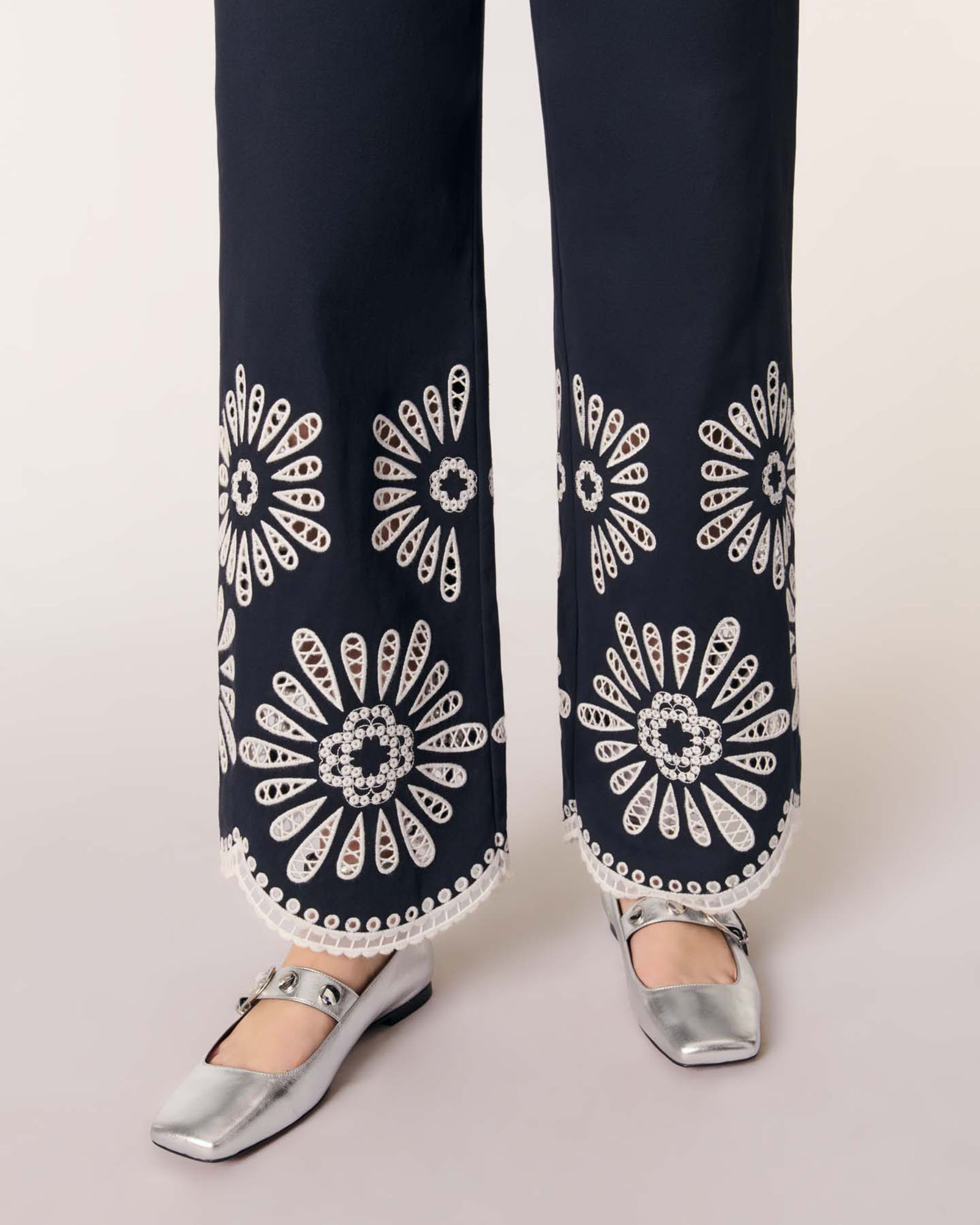 Trousers with crochet detail Navy | Maje