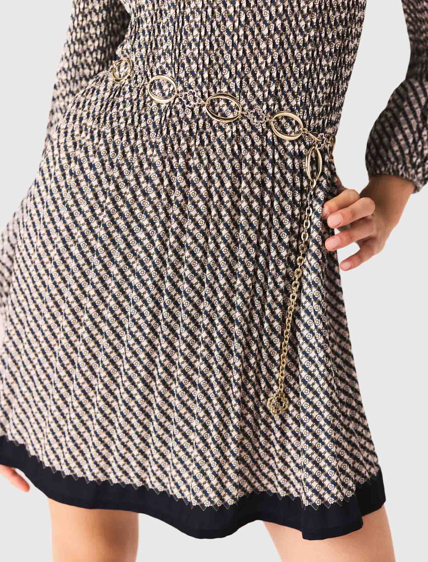 Patterned pleated dress - Ecru