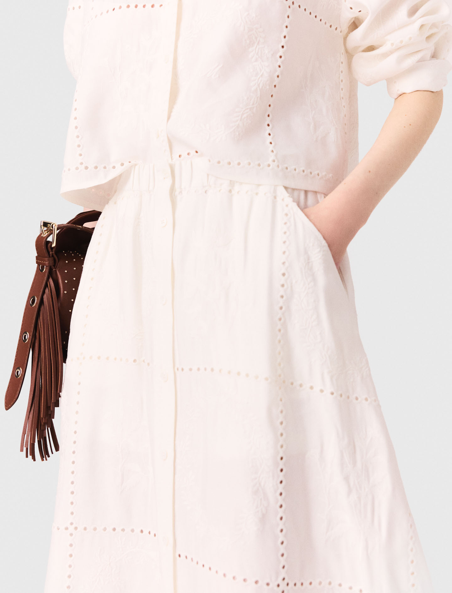 Embroidered midi skirt - White