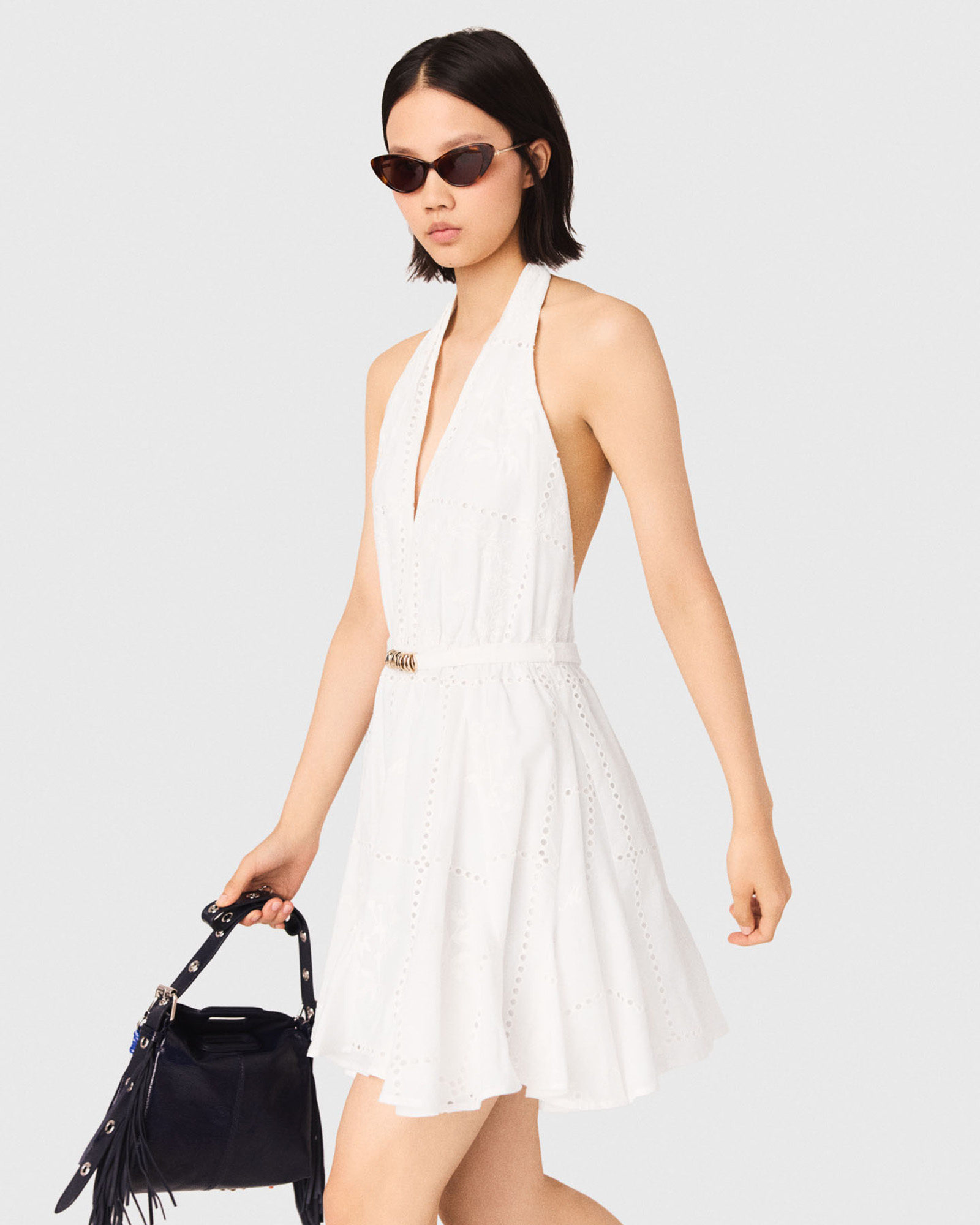 Short embroidered backless dress - White