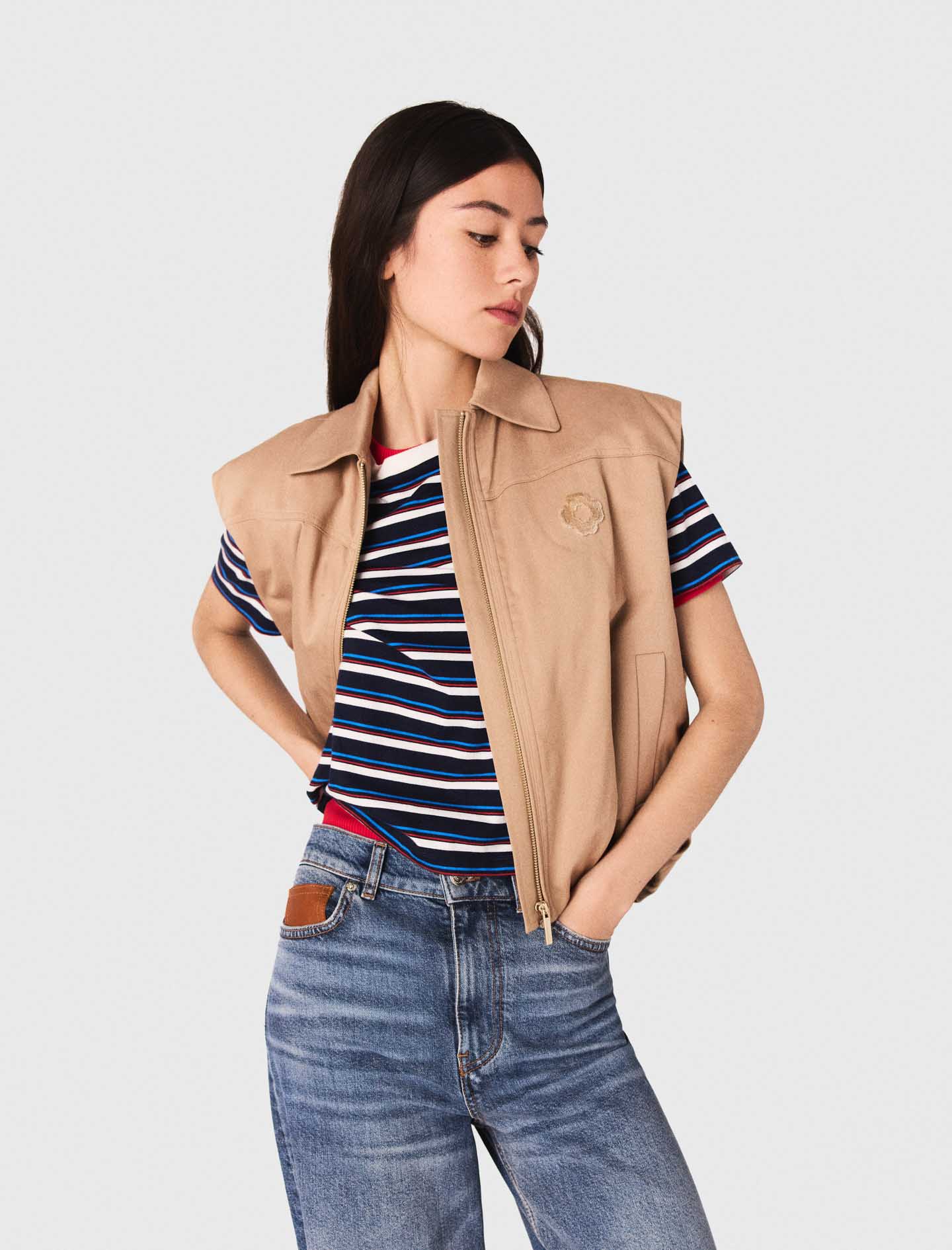 Sleeveless jacket - Beige