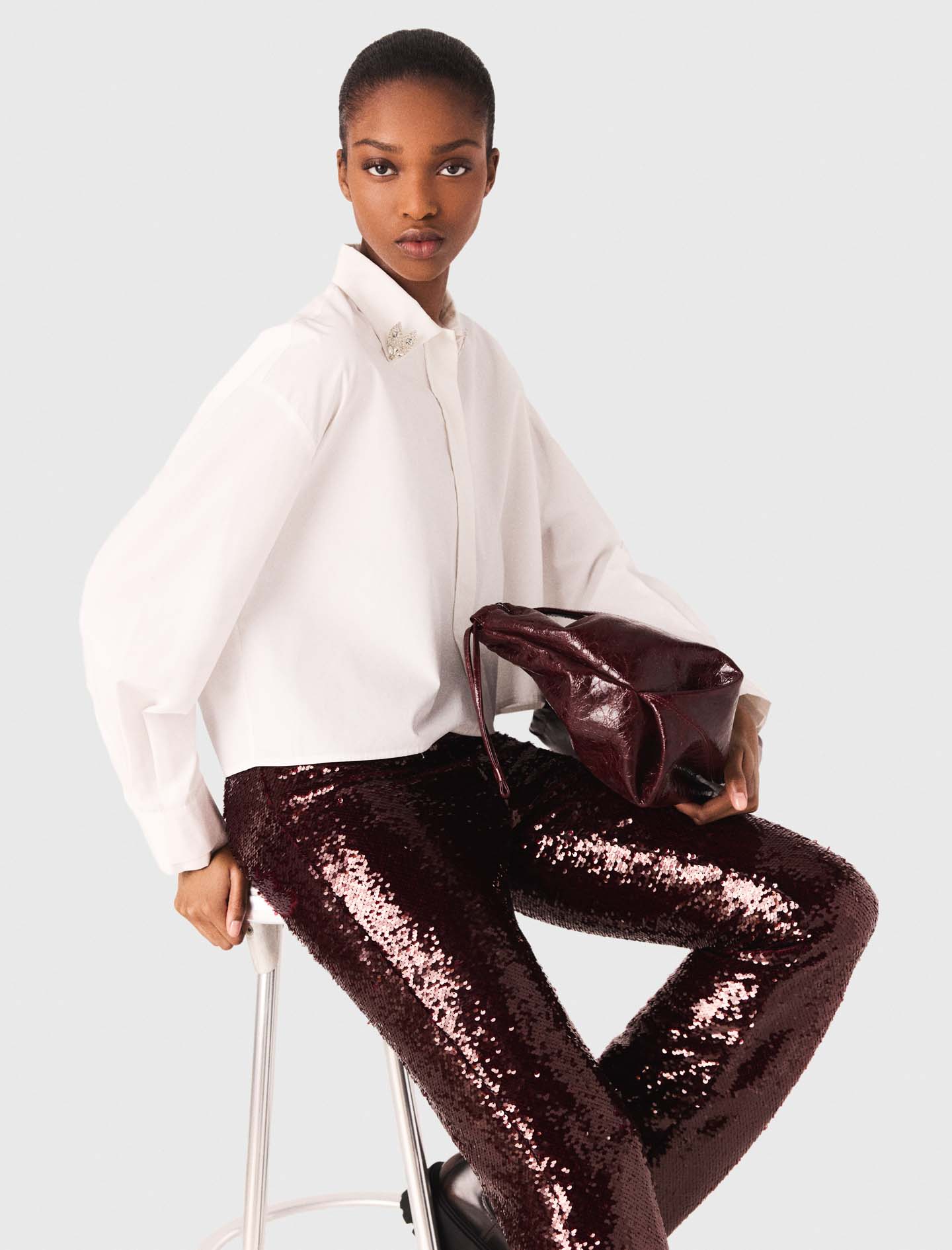 Cropped shirt with jewel detail - White