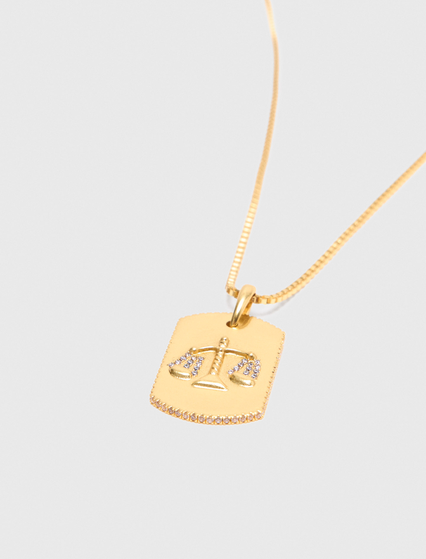 Zodiac sign plaque necklace Libra - Gold