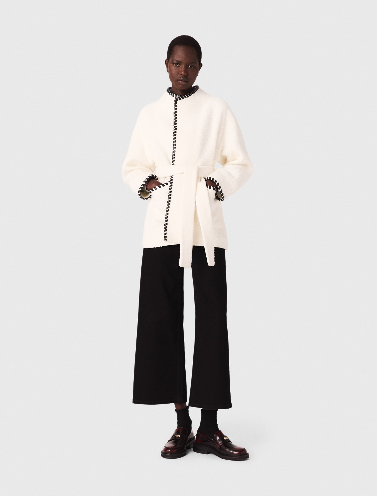 Lined coat with contrasting ribbon - Ecru