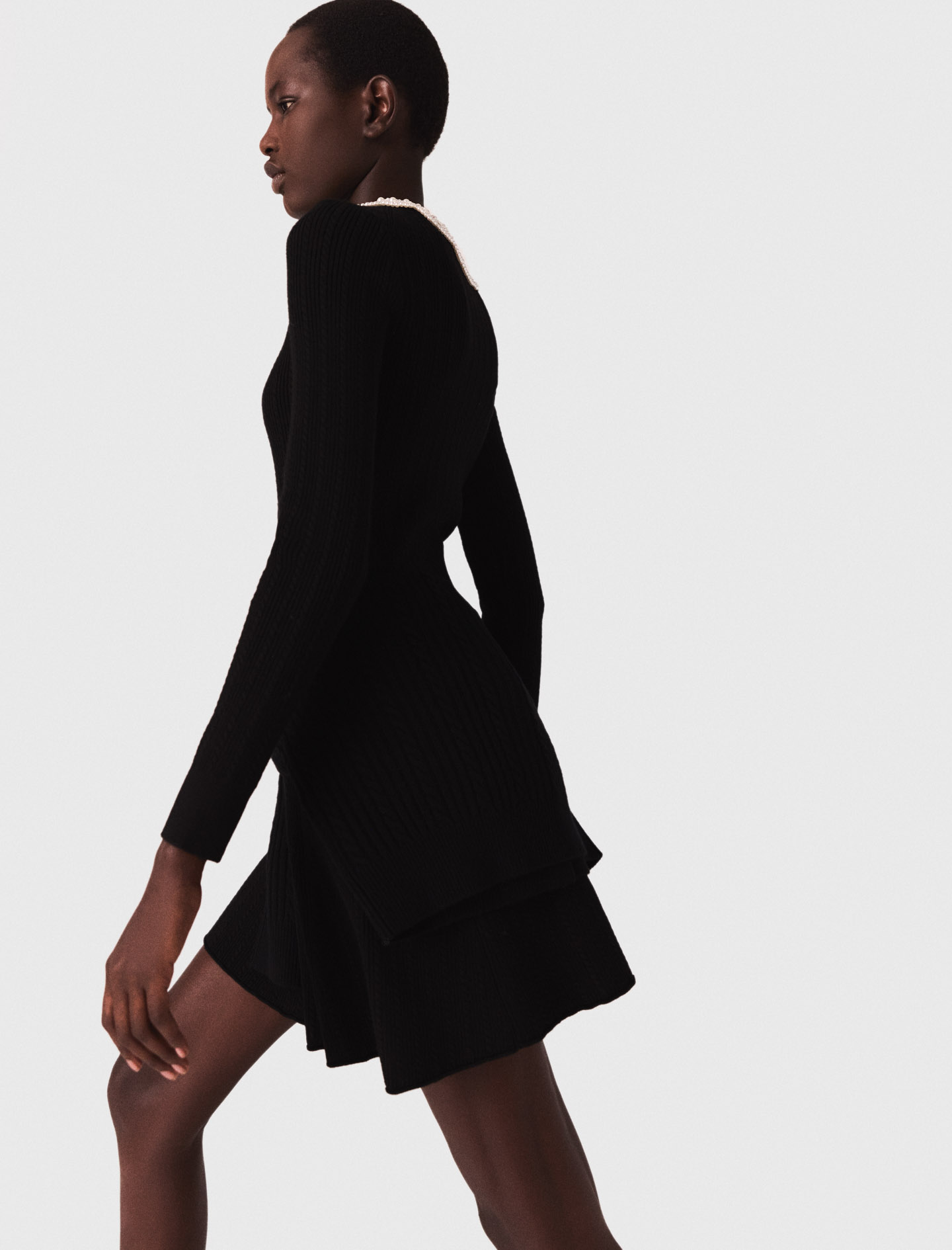Short beaded collar knit dress - Black Short beaded collar knit dress - Black