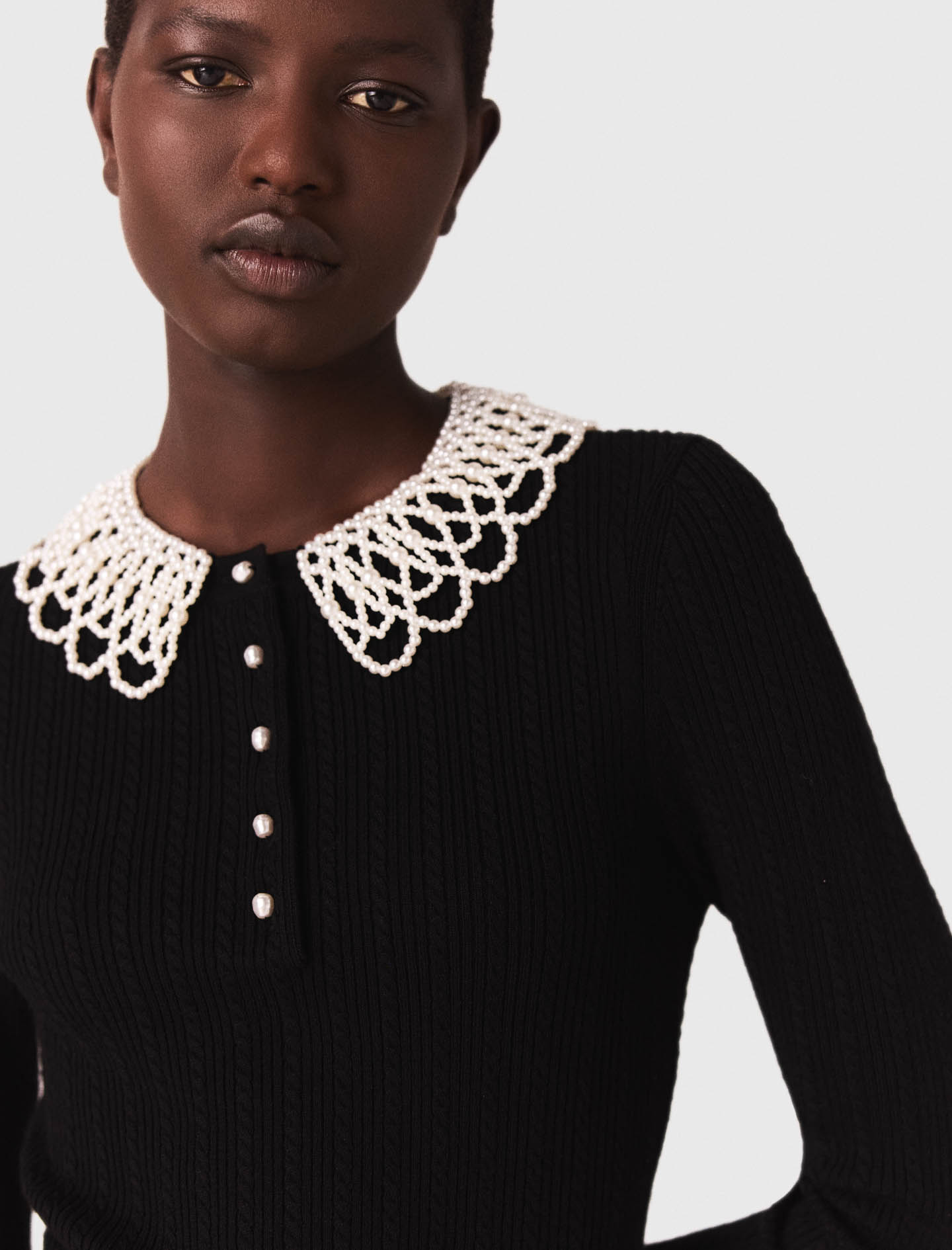 Short beaded collar knit dress - Black Short beaded collar knit dress - Black