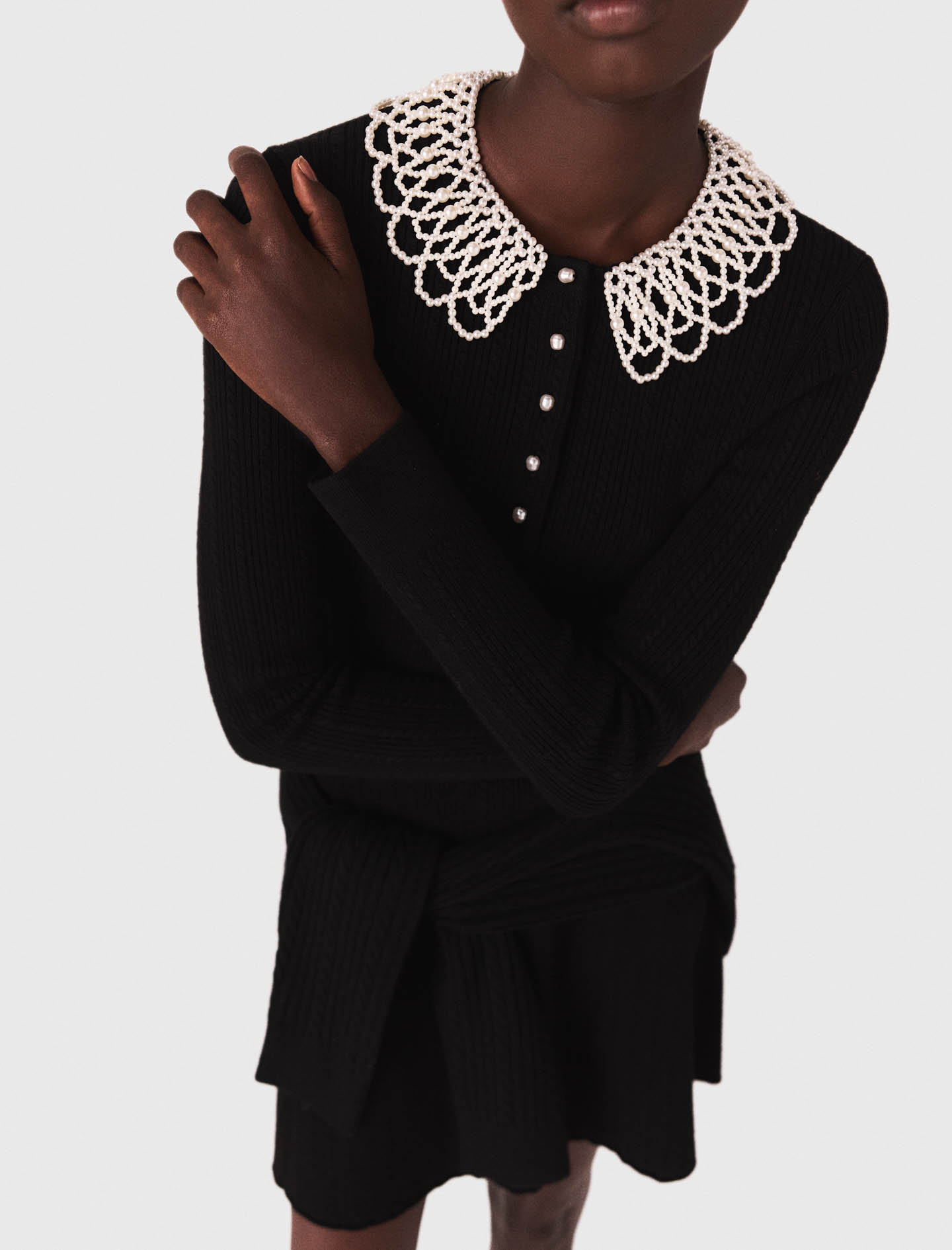 Short beaded collar knit dress - Black Short beaded collar knit dress - Black