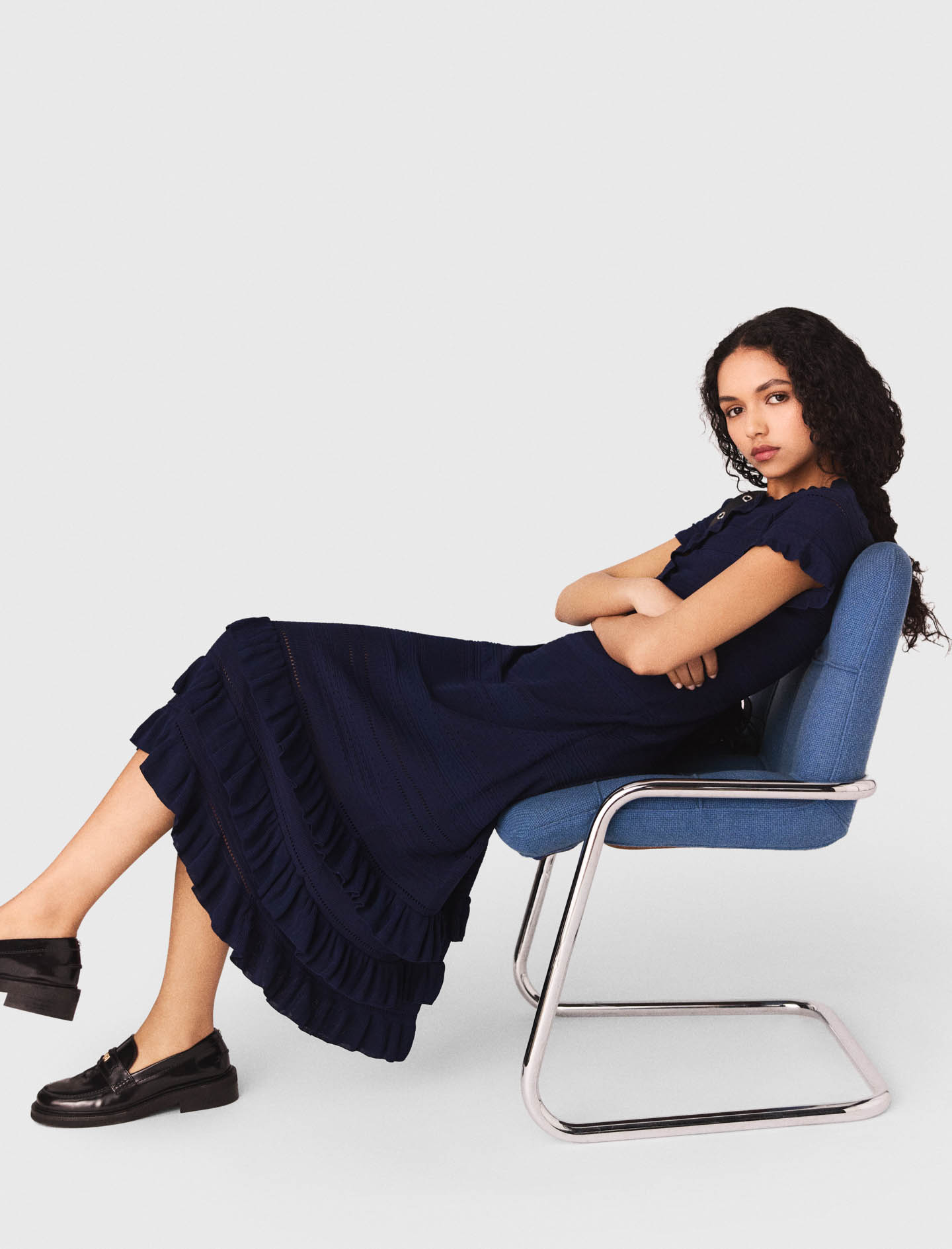 Knit maxi dress with ruffles - Navy