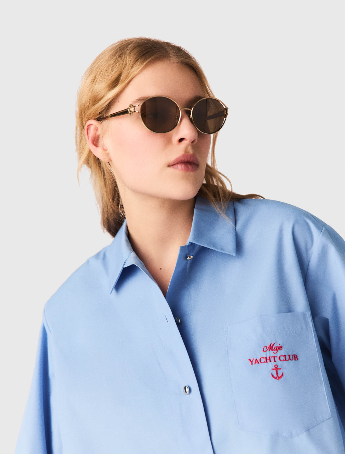 Pleated back embroidered shirt - Blue