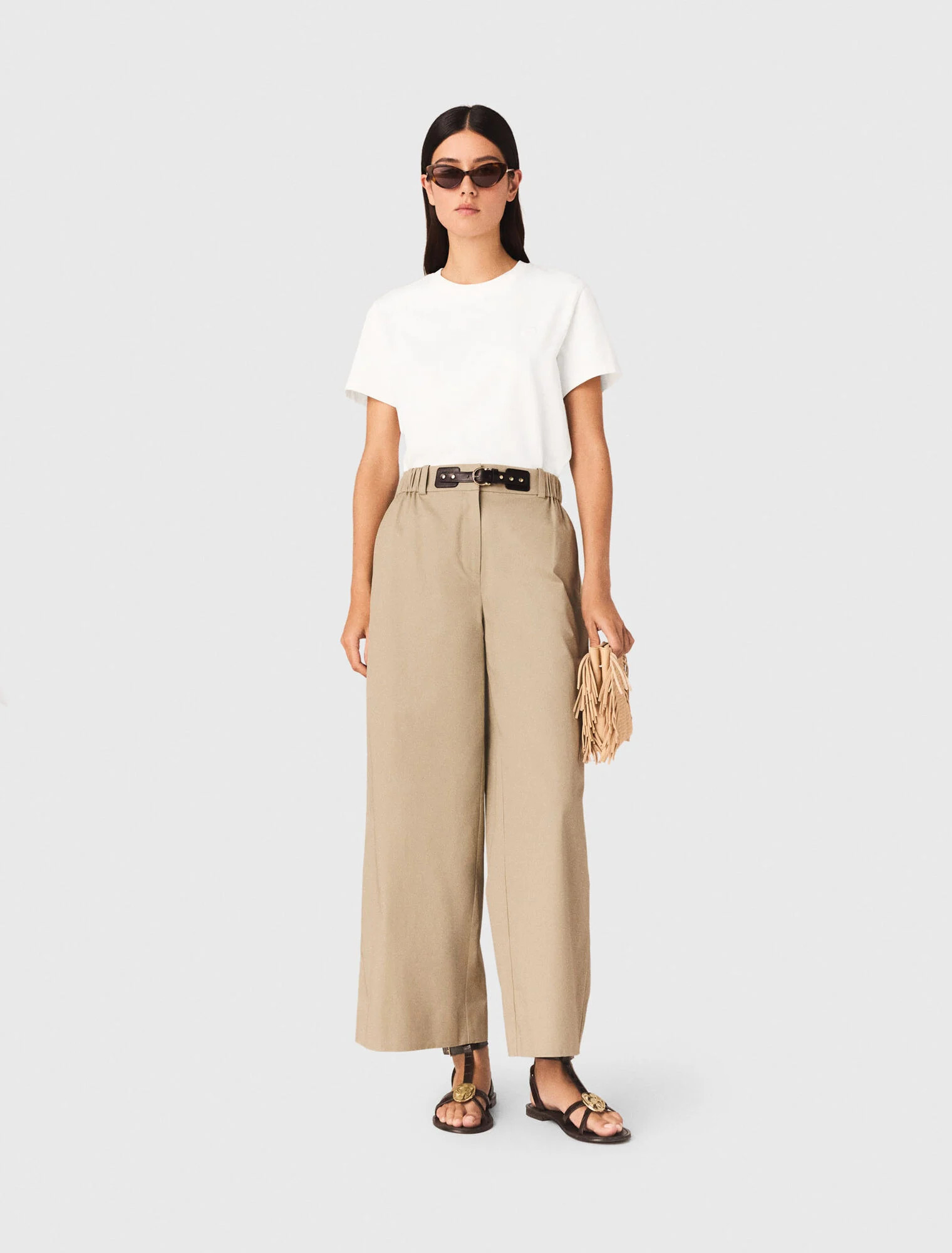 Tshirt with small embroidered logo - White