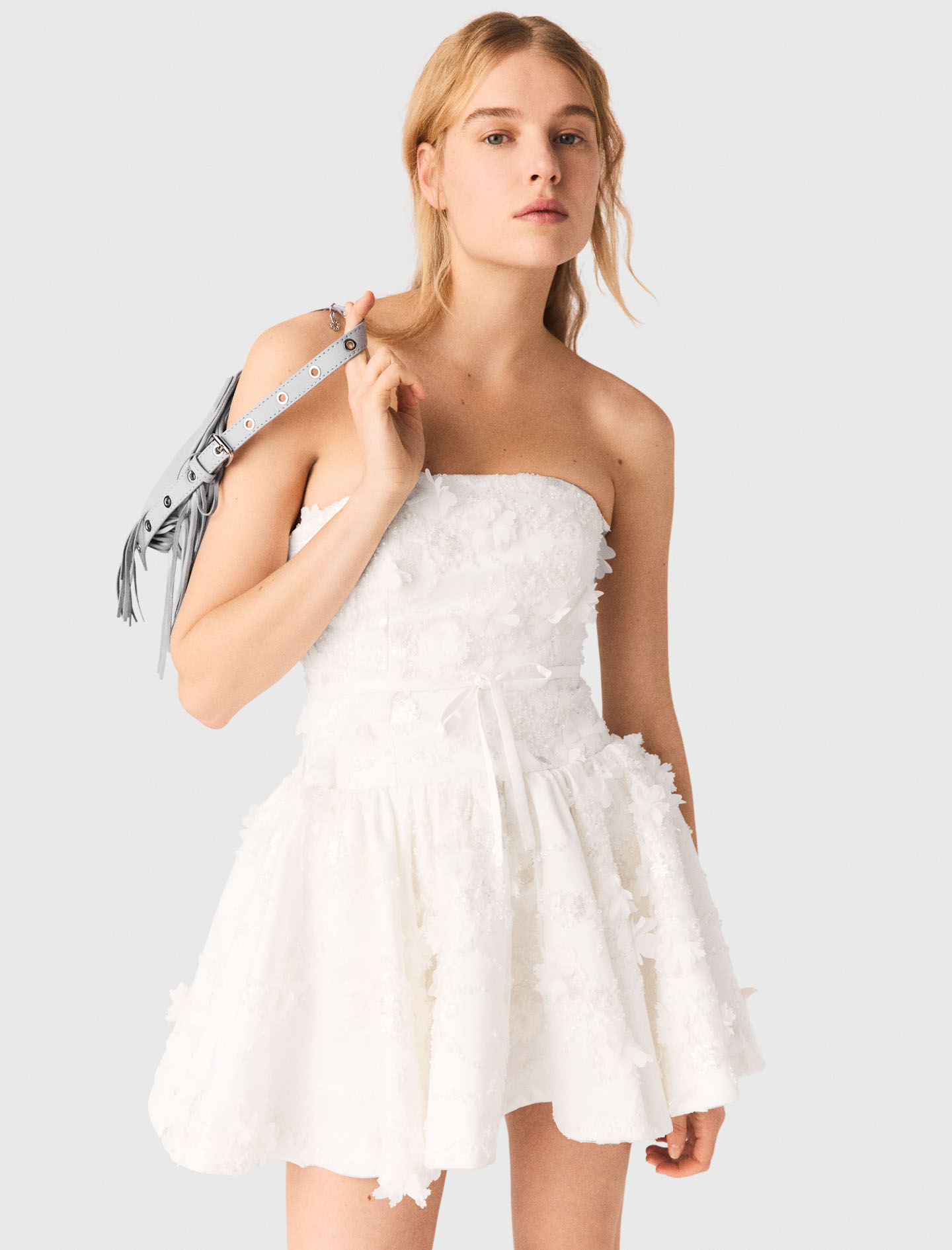 Short embroidered bustier dress - White