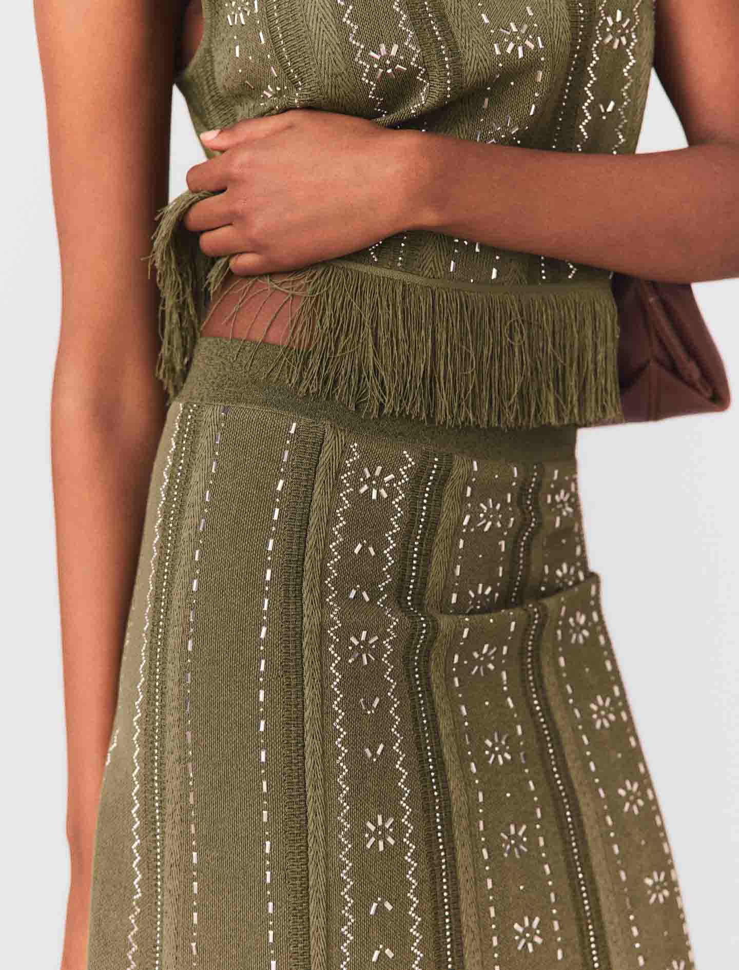 Knit skirt with rhinestone flowers - Green