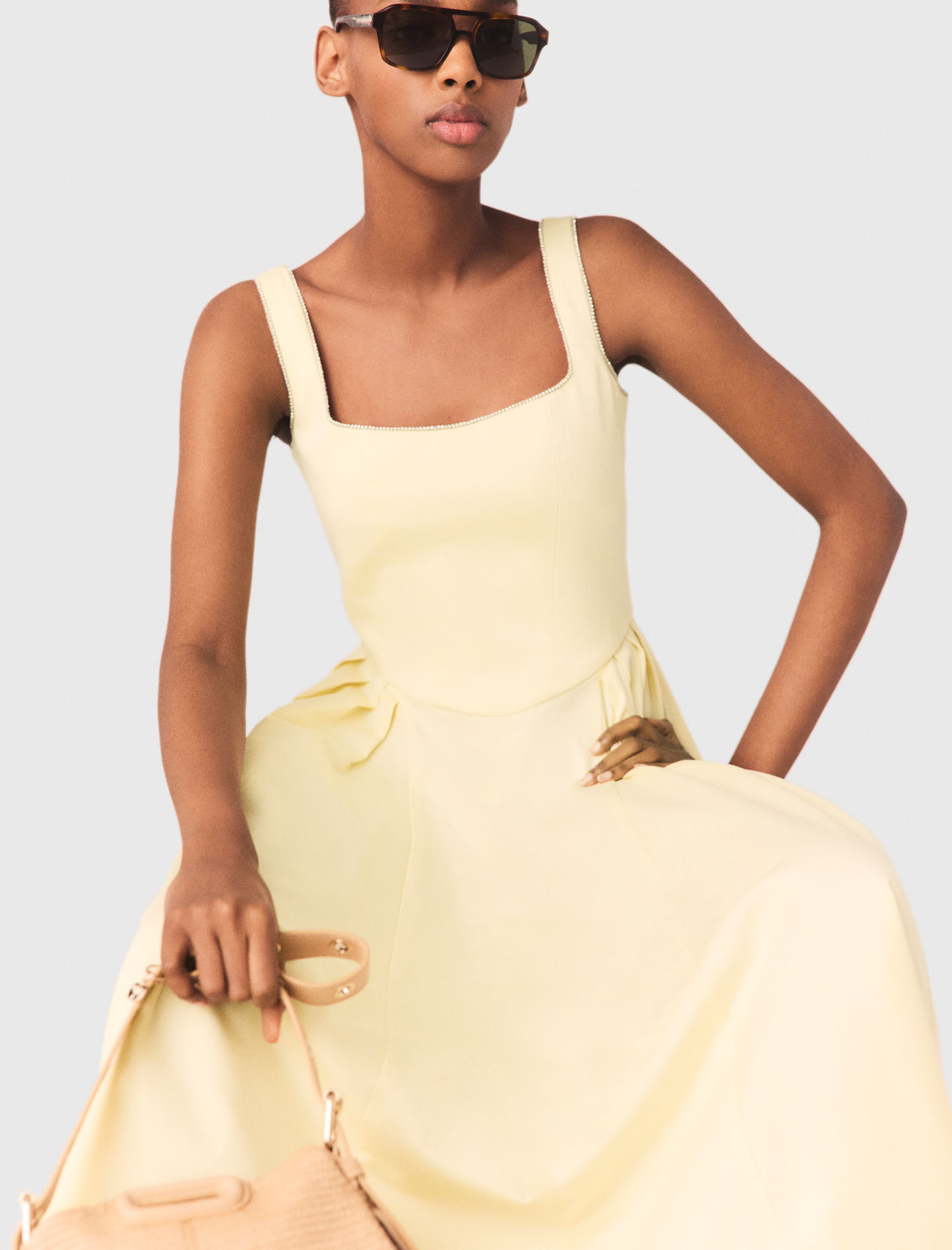 Flared rhinestone trim midi dress - Yellow