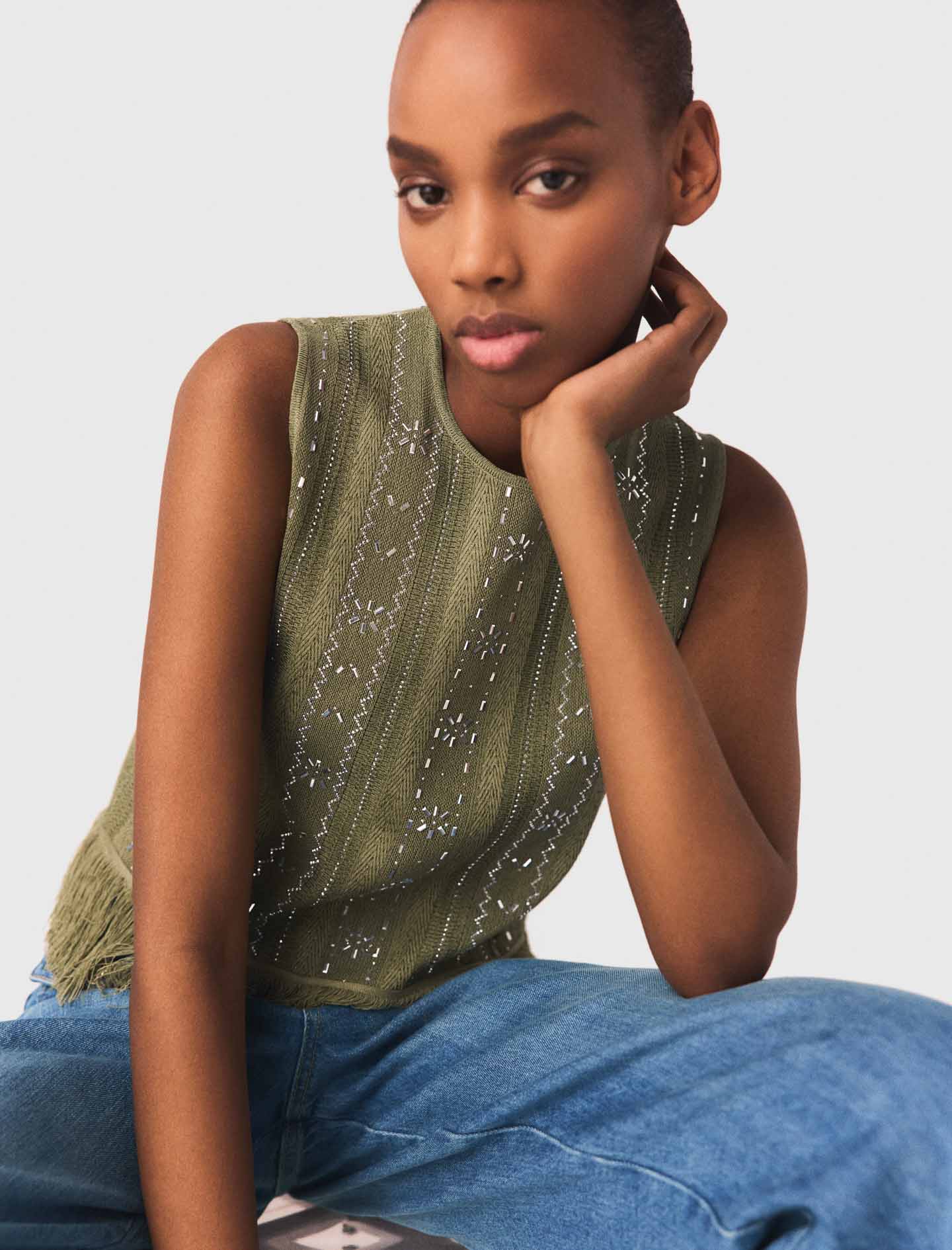Fringed rhinestone flower top - Green