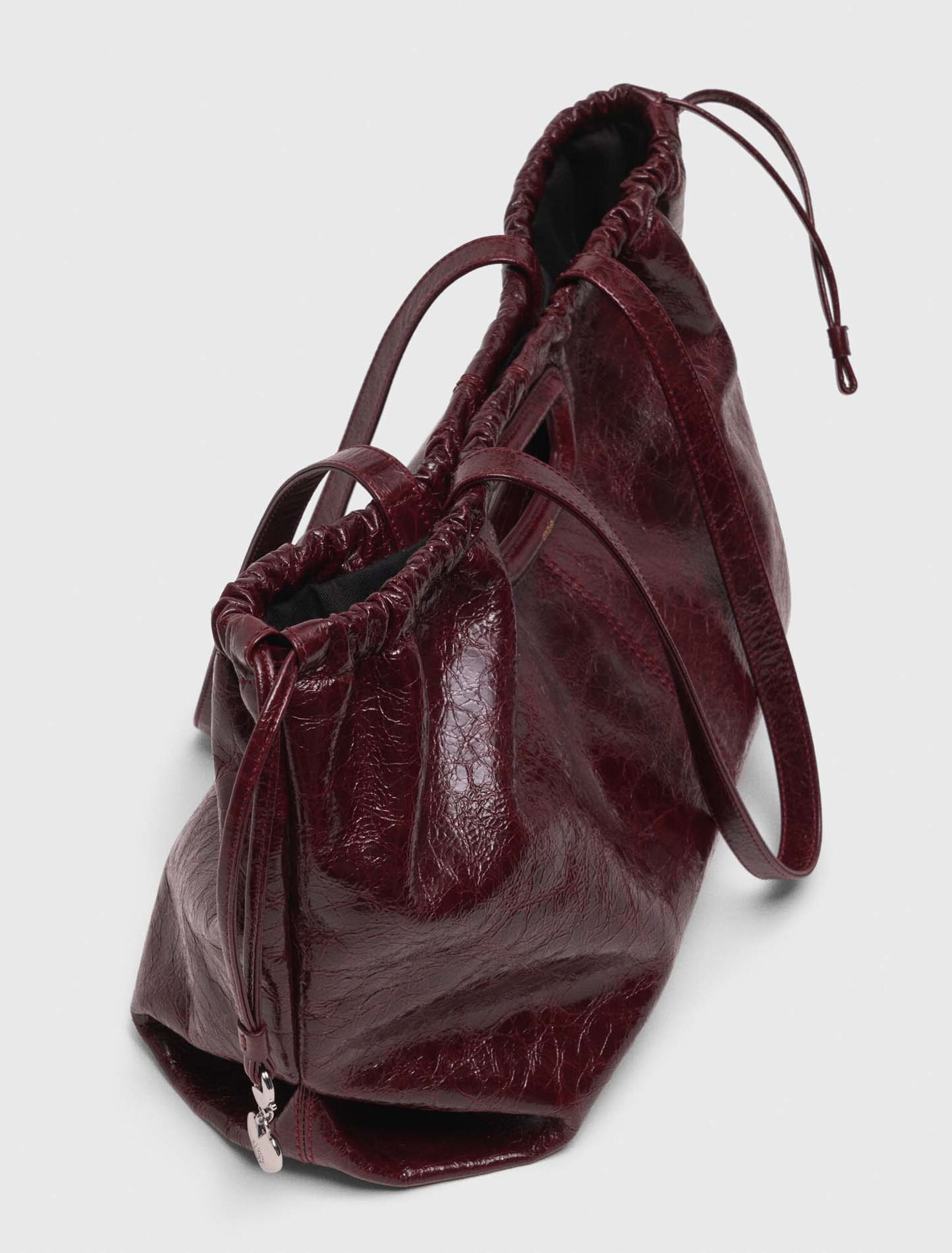 Crackled leather M Tote bag - Bordeaux