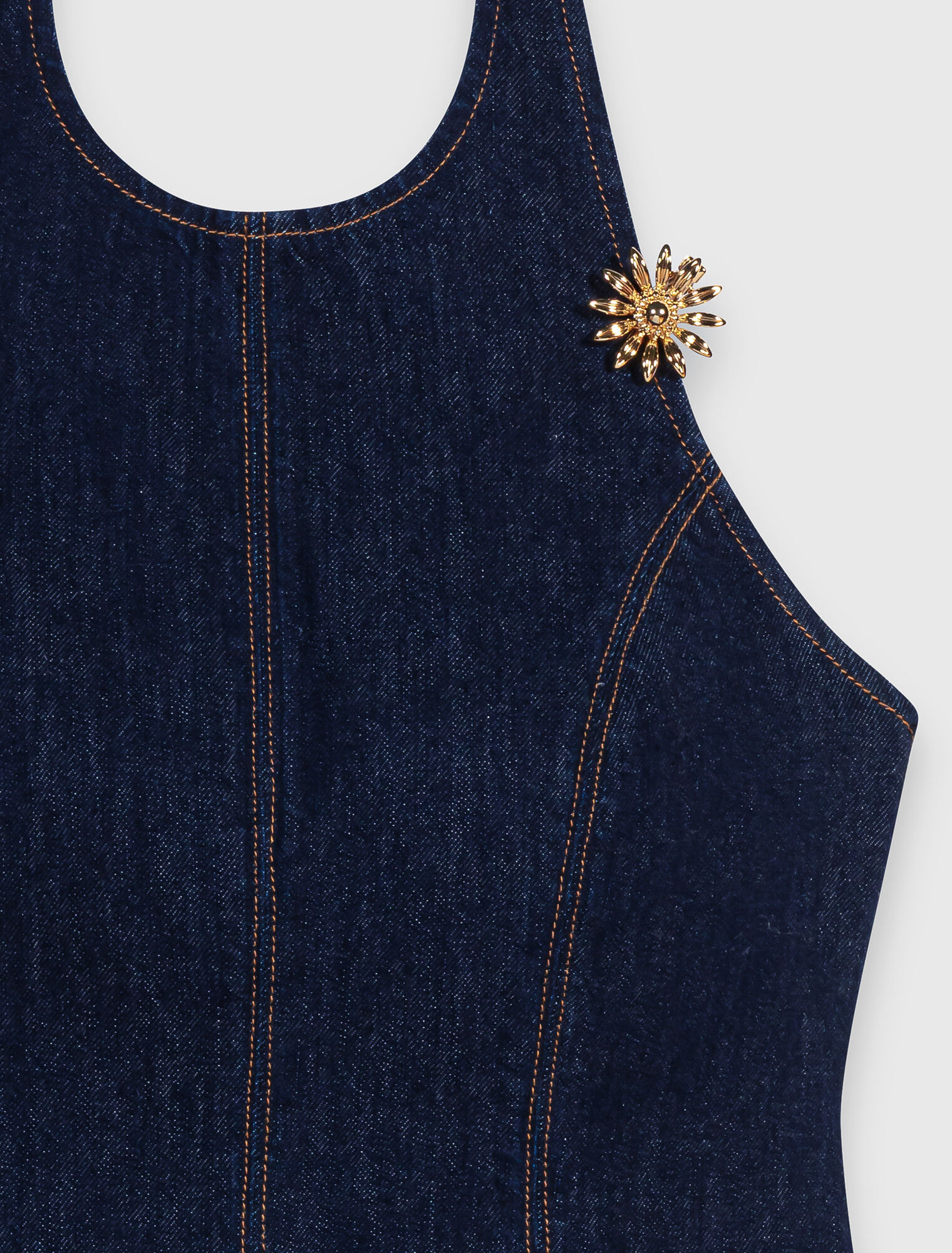 Short denim dress with brooch - Navy