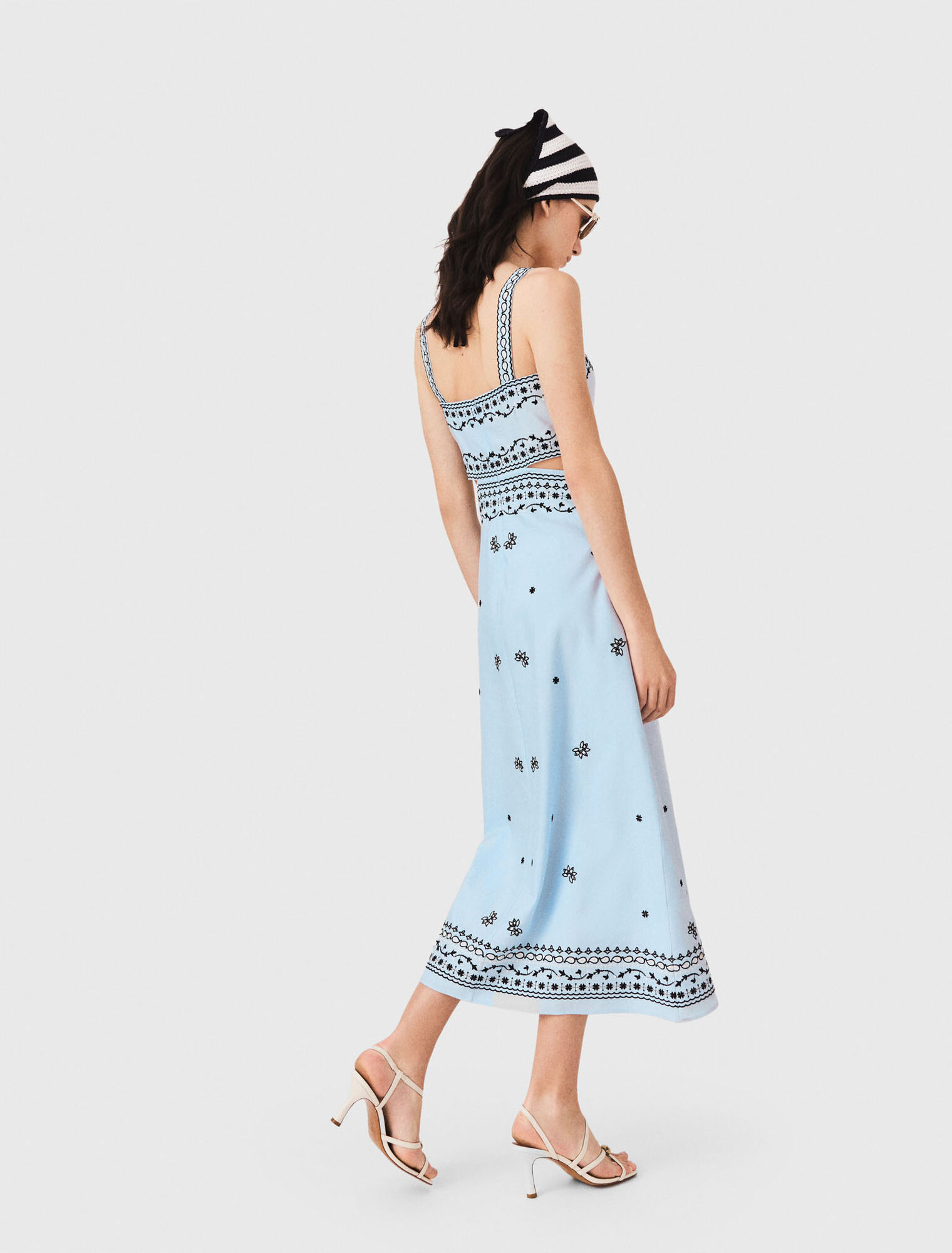Embroidered linen blend maxi dress - Blue