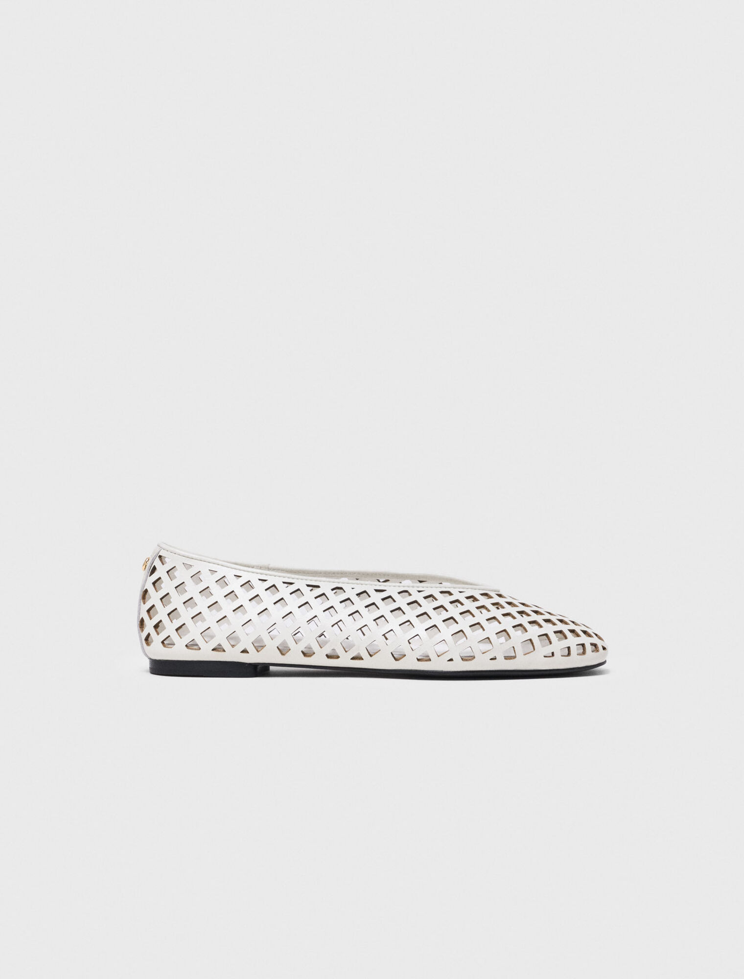 Perforated leather ballet flats - White