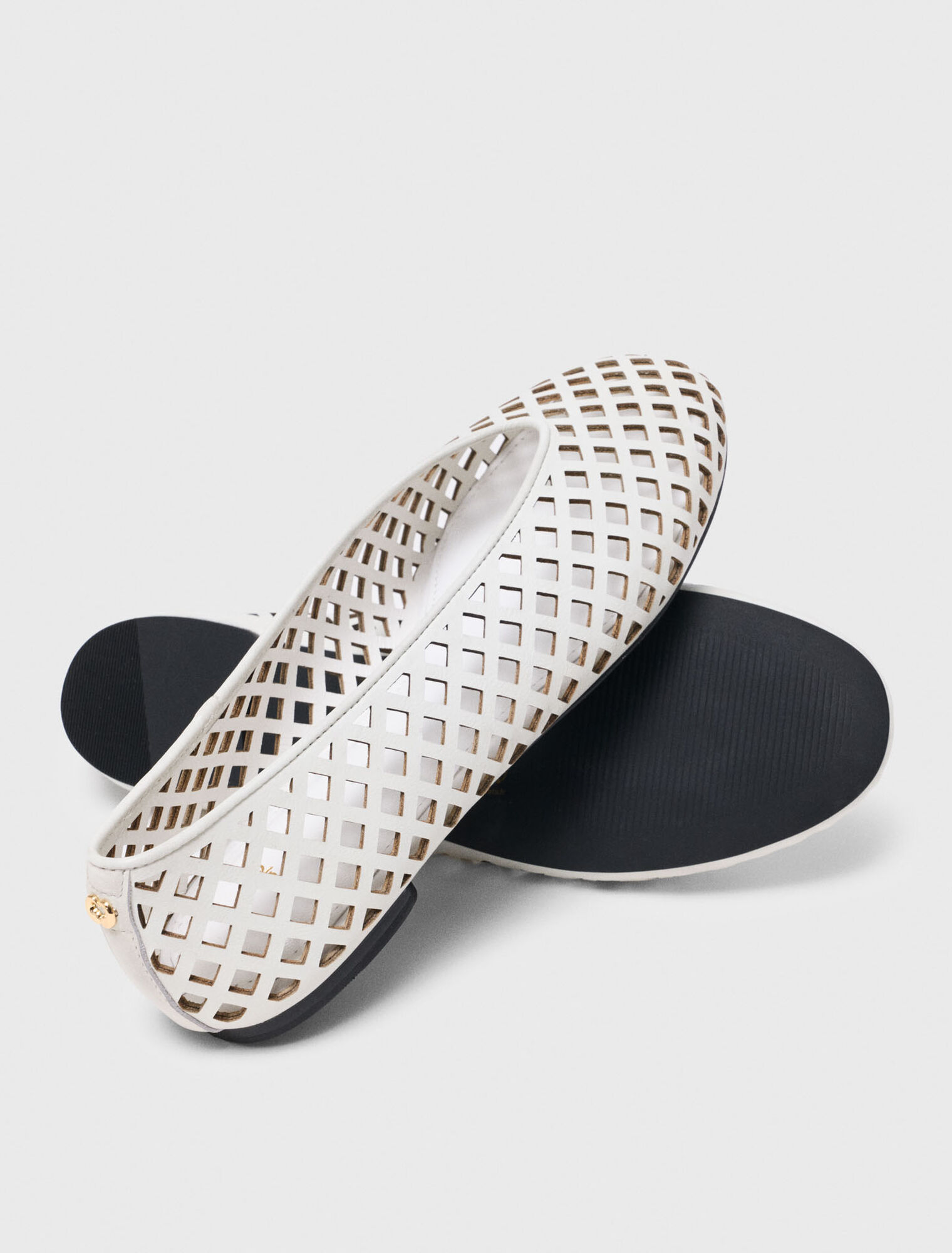 Perforated leather ballet flats - White