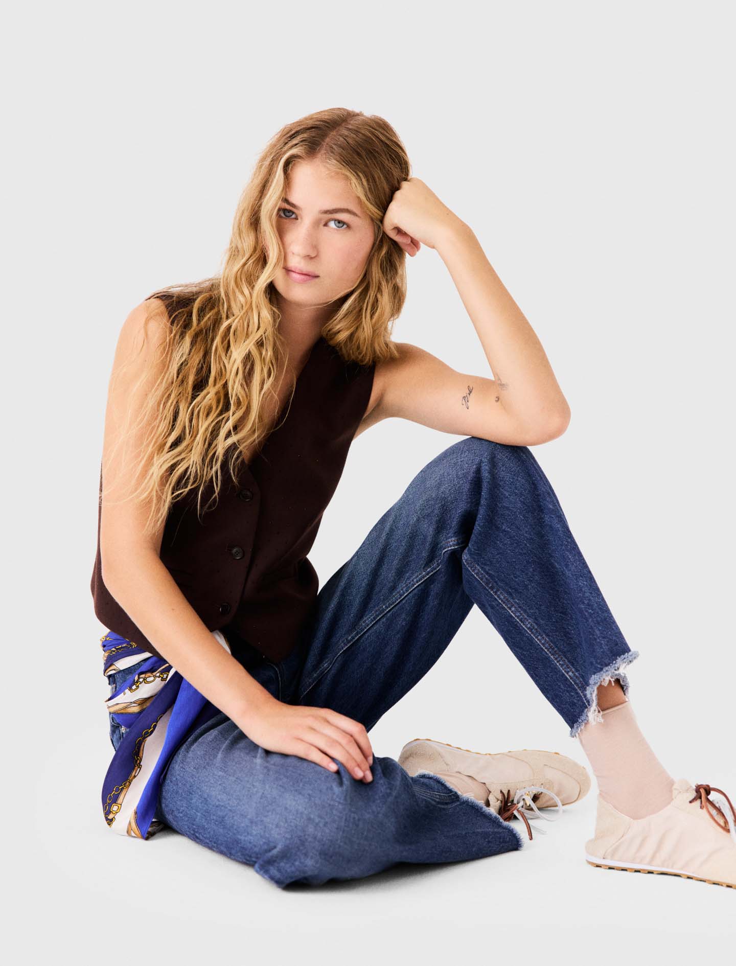 Carrot-cut jeans with a twilly - Blue