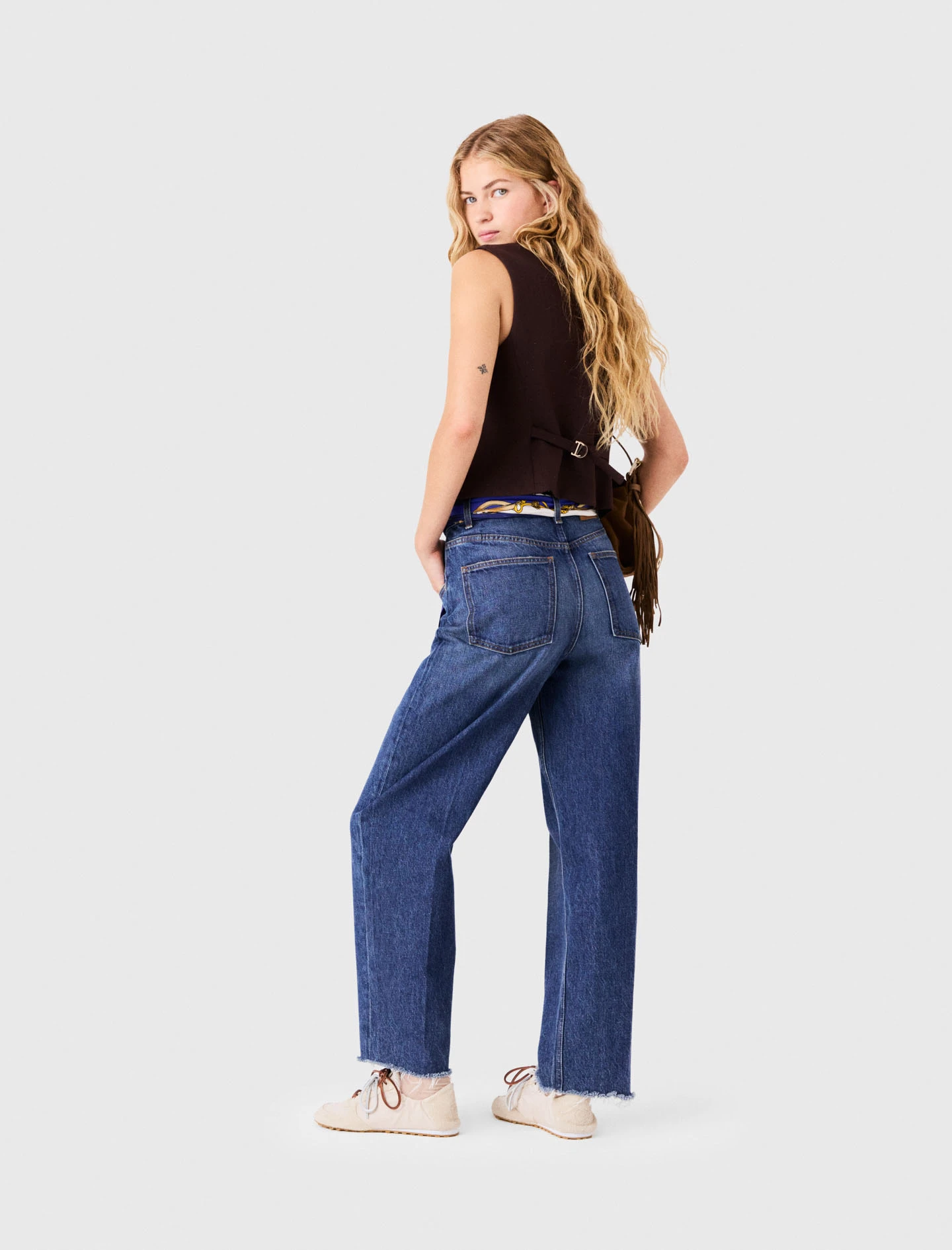 Carrot-cut jeans with a twilly - Blue
