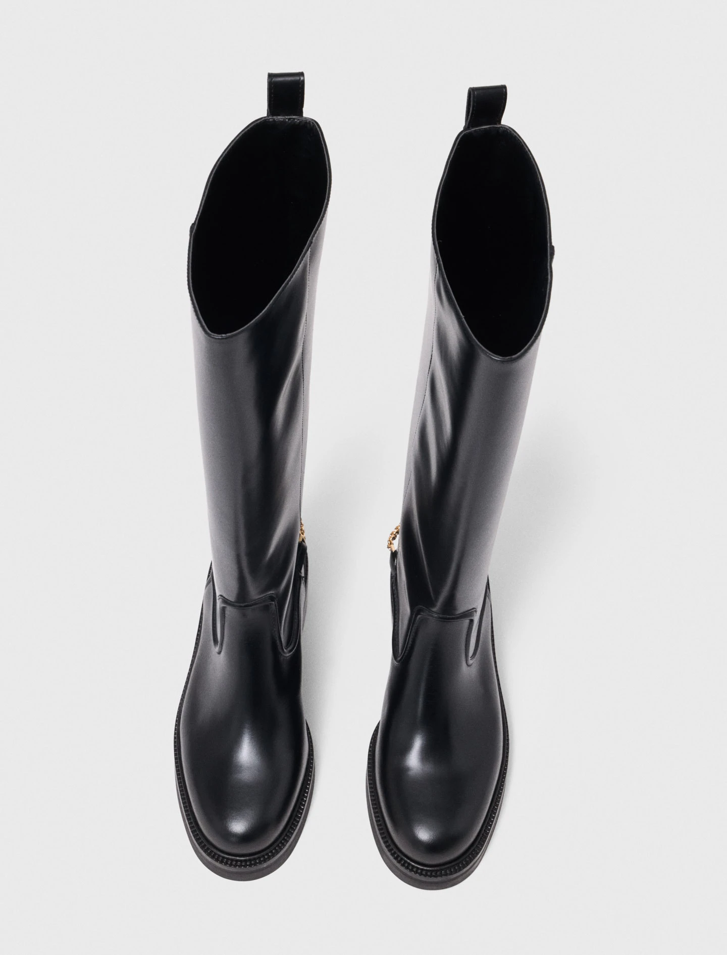 Flat leather boots with chain - Black