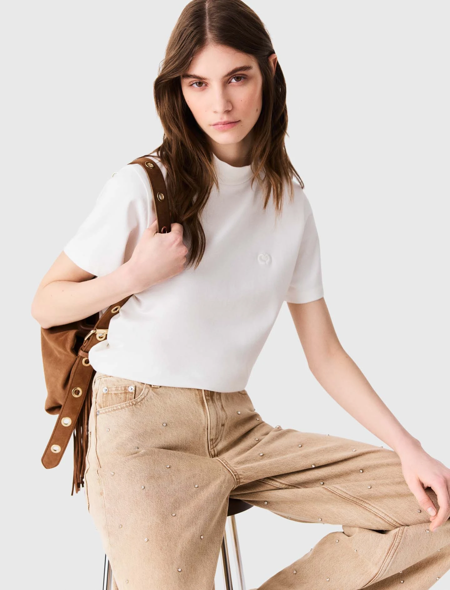 Crew neck T-shirt with back zip - White