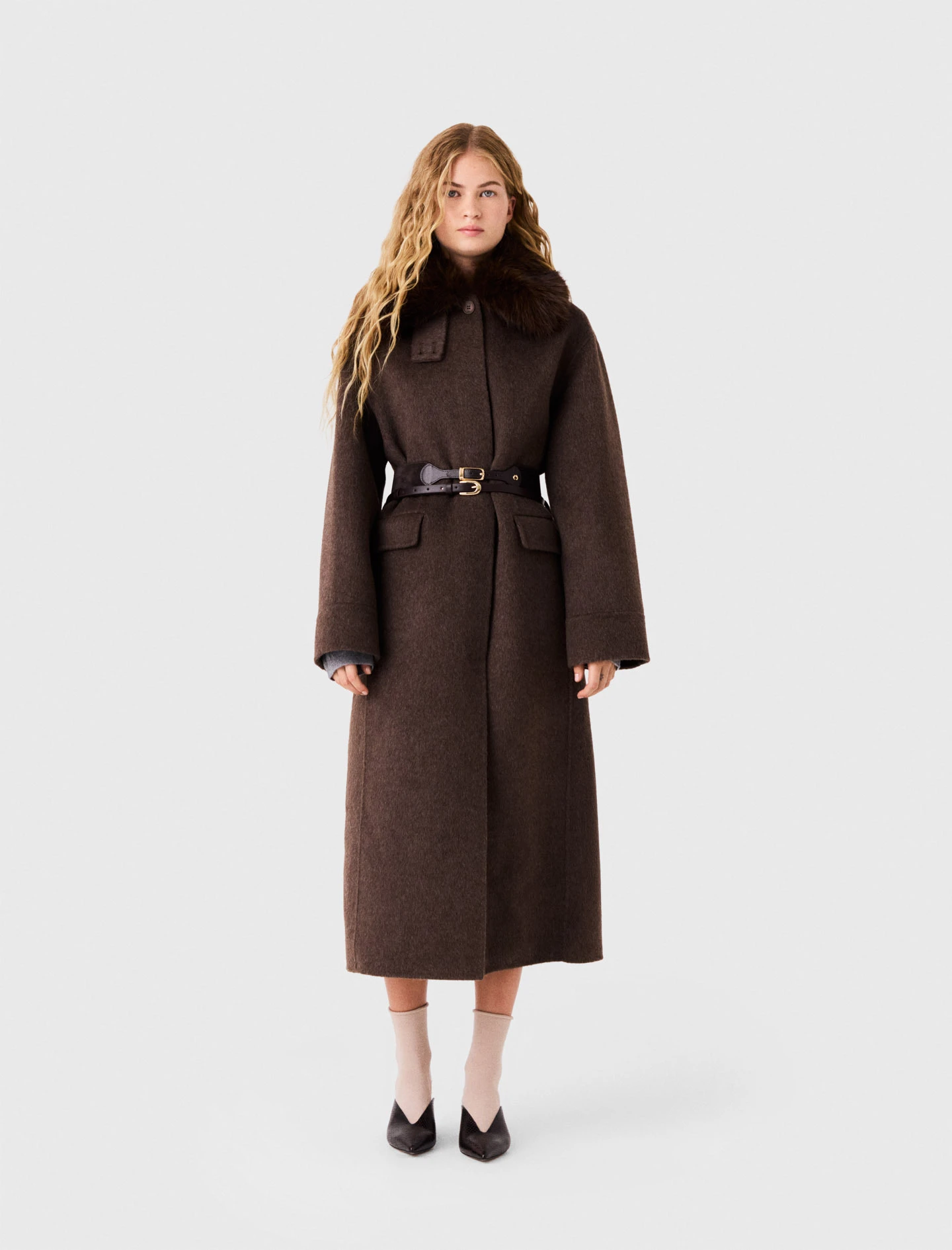 Long coat with faux fur collar - Brown