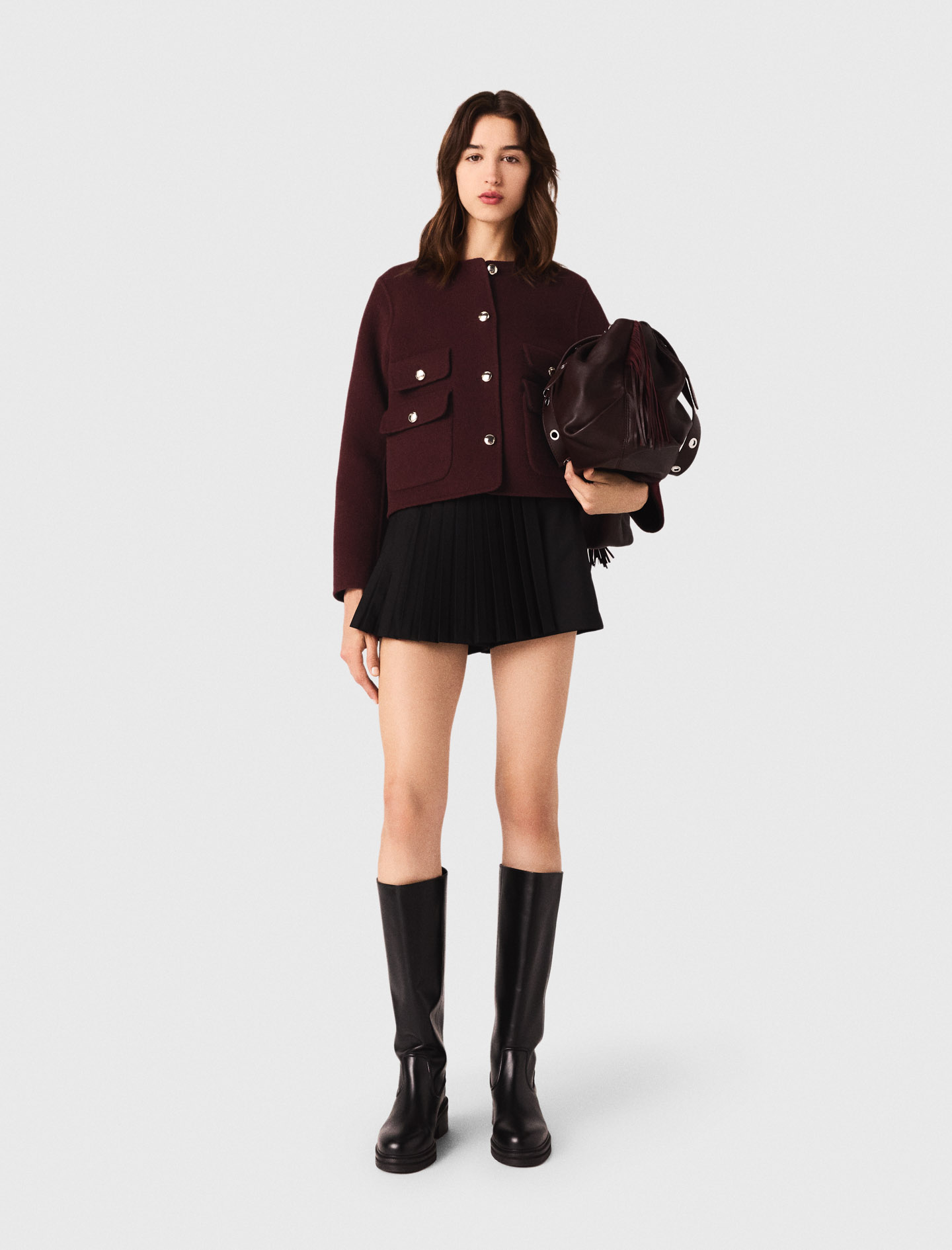 Straight Fit Pleated Shorts - Black