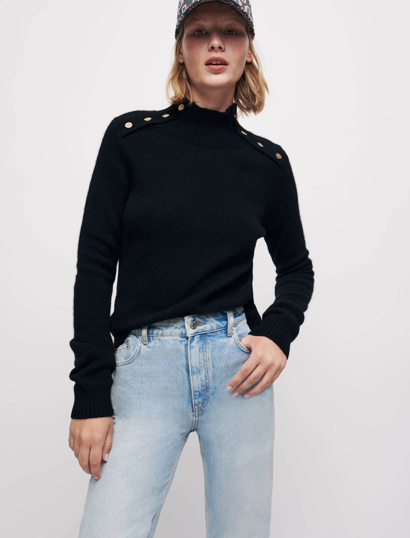 Cashmere sweater with stand up collar - Black