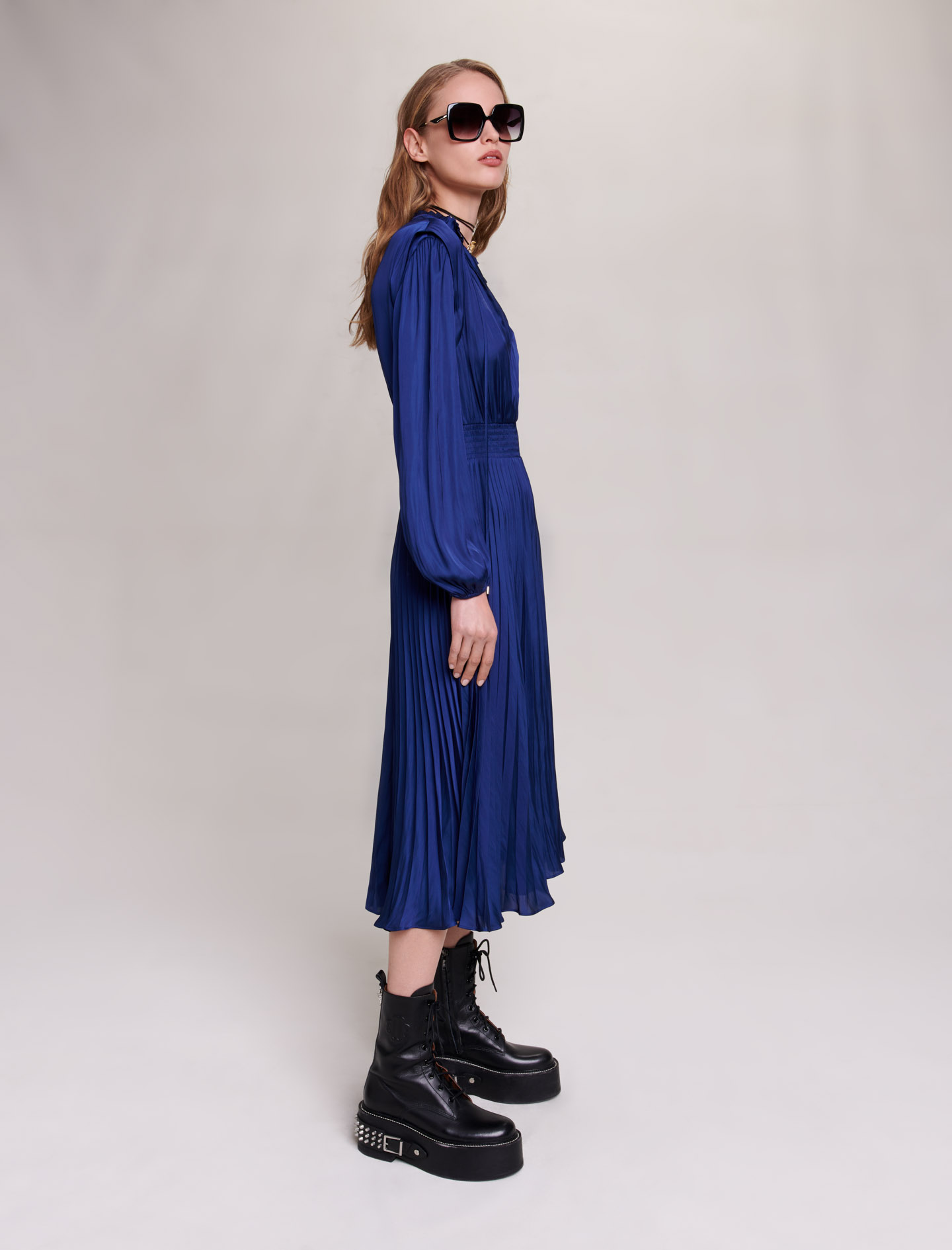 Pleated and Satiny Midi Dress - Blue