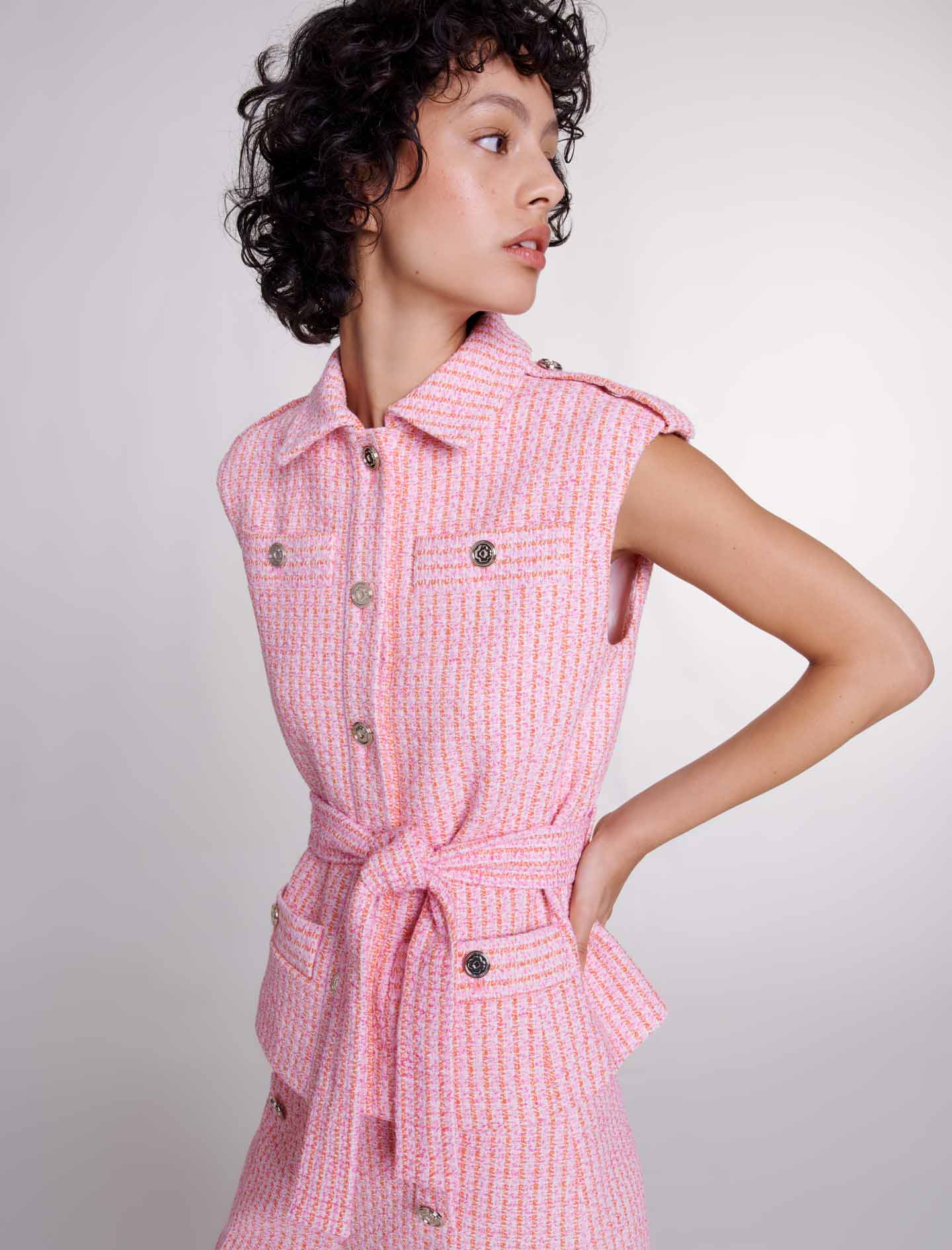 Sleeveless Tweed Jacket - Pink