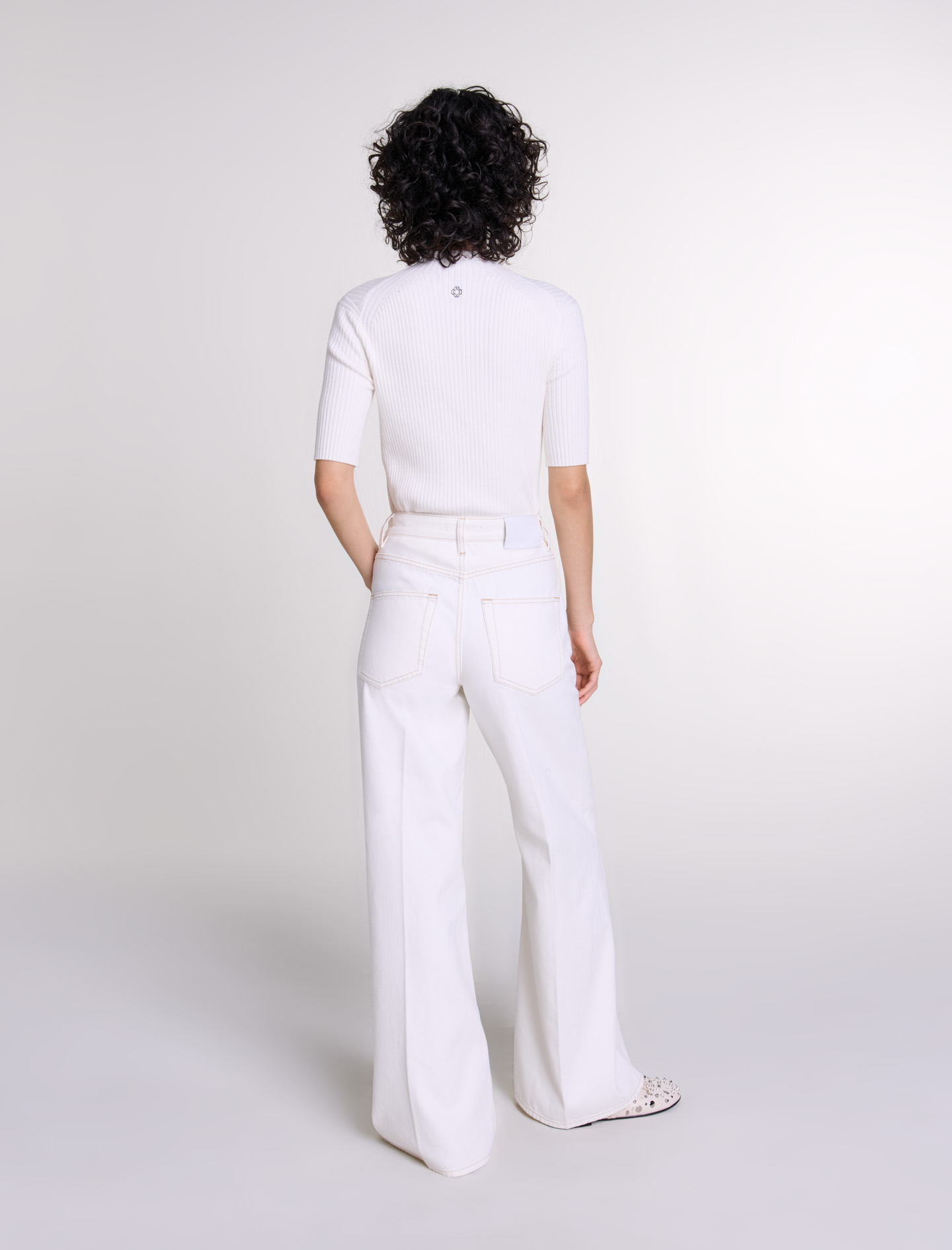 Embroidered high waisted jeans - White