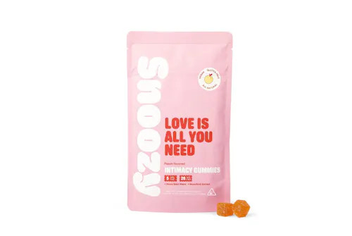 Snoozy Love is All You Need Gummies