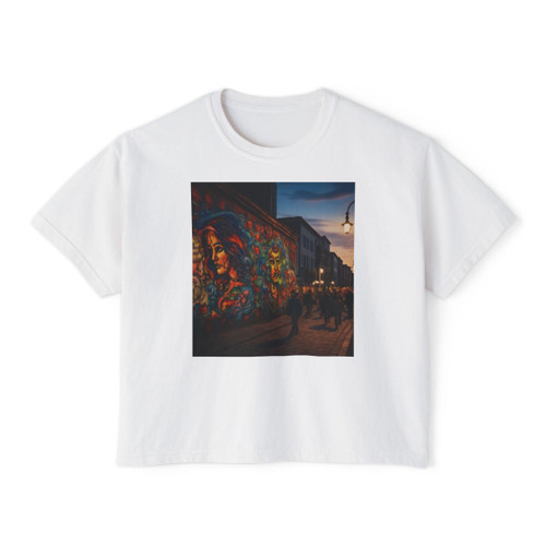 Berlin Graffiti Vibrance - Women's Boxy Tee