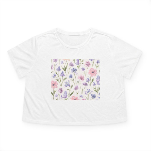 Charming Meadow Bliss - Women's Flowy Cropped Tee