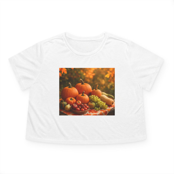 Harvest Table Gathering - Women's Flowy Cropped Tee
