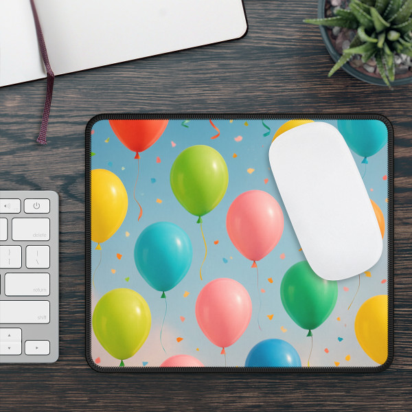Balloon Wonderland - Gaming Mouse Pad