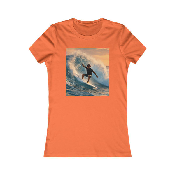 Dynamic Surf Rider - Women's Favorite Tee